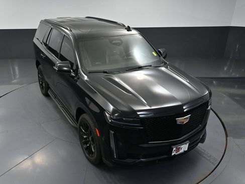 Used 2021 Cadillac Escalade Sport w/ LPO, Illumination Package AWD/4WD image 70