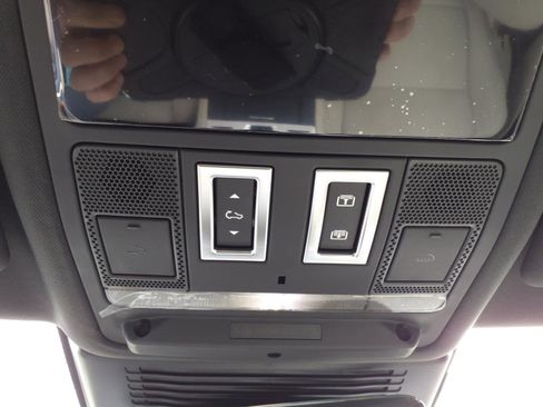 Certified 2026 Jaguar F-PACE R-Dynamic S image 20