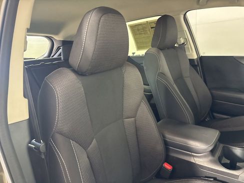 Used 2022 Subaru Outback Premium image 26