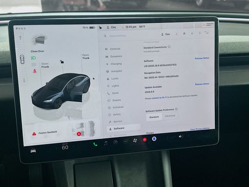 Used 2024 Tesla Model 3 Standard Range RWD image 34