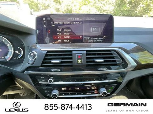Used 2018 BMW X3 xDrive30i w/ Premium Package AWD/4WD image 19