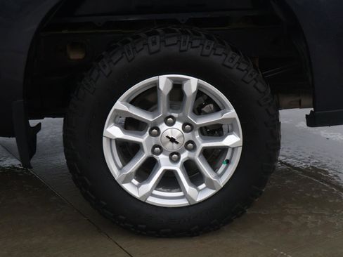 Used 2022 Chevrolet Silverado 1500 RST w/ Z71 Off-Road Package image 10