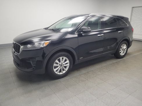 Used 2019 Kia Sorento AWD w/ LX Convenience Package image 2