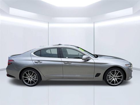 Used 2026 Genesis G70 2.5T RWD image 4
