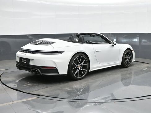 Certified 2025 Porsche 911 Carrera image 7