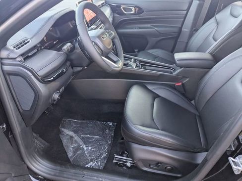 New 2026 Jeep Compass Limited w/ Sun, Sound & Navigation Group image 13