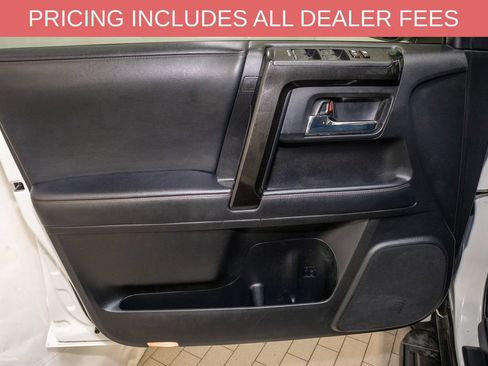Used 2021 Toyota 4Runner TRD Off-Road Premium w/ Moonroof Package AWD/4WD image 12