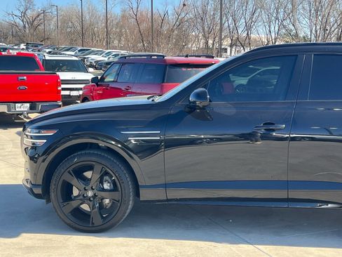 Used 2023 Genesis GV80 2.5T w/ Prestige 20" Package image 7