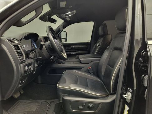 Used 2025 RAM 1500 Limited w/ Trailer Tow Group AWD/4WD image 5