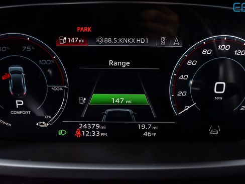 Used 2022 Audi e-tron GT Premium Plus w/ Performance Package image 17