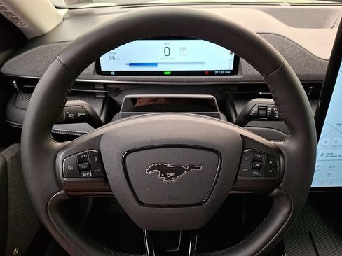 Used 2023 Ford Mustang Mach-E Premium AWD/4WD image 19