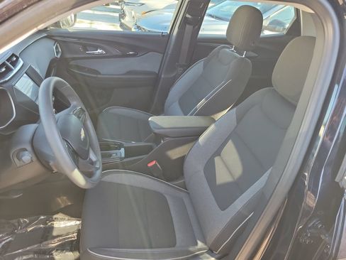 Used 2021 Chevrolet TrailBlazer LS FWD image 19