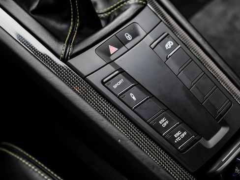 Used 2018 Porsche 911 GT3 image 57