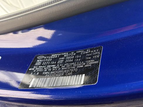 Used 2024 Hyundai Elantra SEL FWD image 13