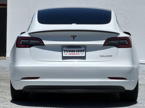Used 2022 Tesla Model 3 Performance AWD/4WD image 4