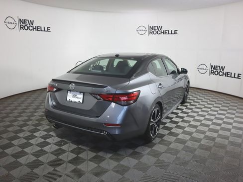 Used 2023 Nissan Sentra SR FWD image 5