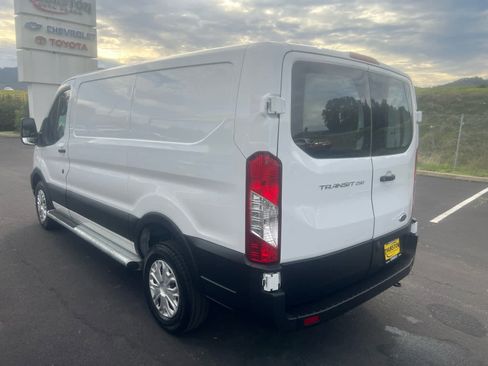 Used 2024 Ford Transit 250 Low Roof w/ Exterior Upgrade Package image 9