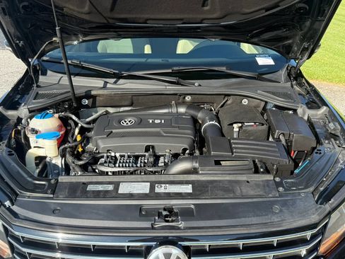 Used 2016 Volkswagen Passat 1.8T SE FWD image 13