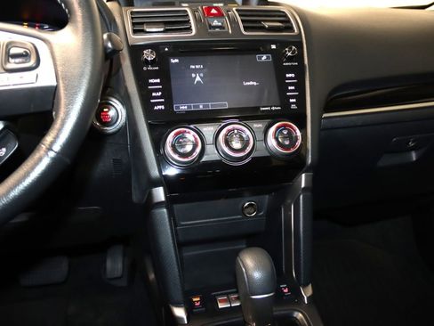 Used 2018 Subaru Forester 2.5i Touring w/ Popular Package #3B AWD/4WD image 43
