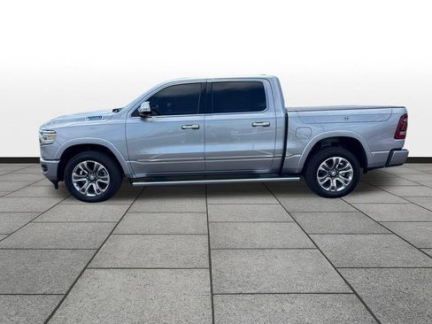 Used 2022 RAM 1500 Limited w/ Body Color Bumper Group AWD/4WD image 2