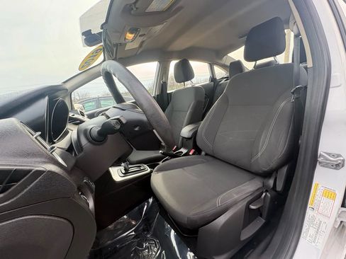 Used 2019 Ford Fiesta SE image 18