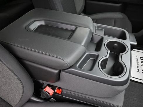 New 2026 Chevrolet Silverado 1500 Custom AWD/4WD image 30
