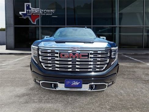 New 2025 GMC Sierra 1500 Denali w/ Technology Package image 9