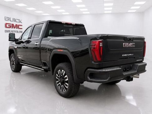 New 2026 GMC Sierra 2500 Denali Ultimate AWD/4WD image 5