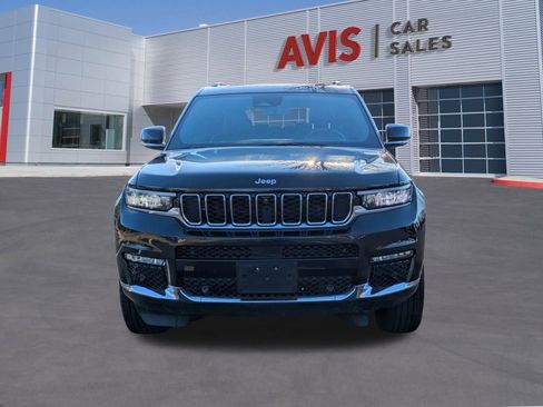 Used 2024 Jeep Grand Cherokee L Limited w/ Luxury Tech Group II image 2