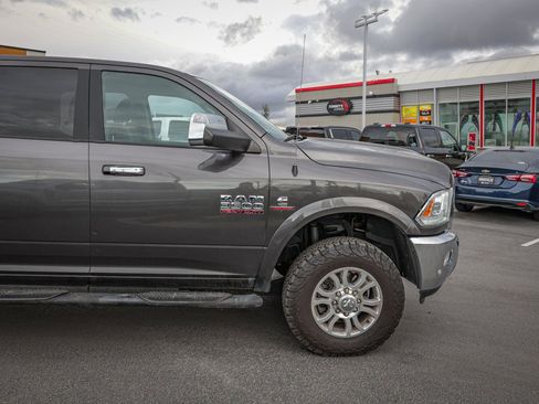 Used 2018 RAM 3500 Laramie w/ Protection Group image 4