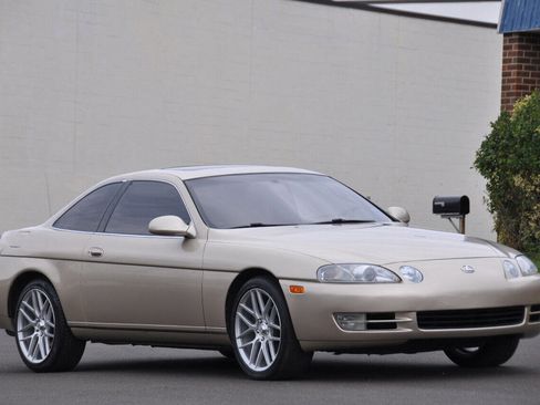 Used 1995 Lexus SC 300 Coupe image 8