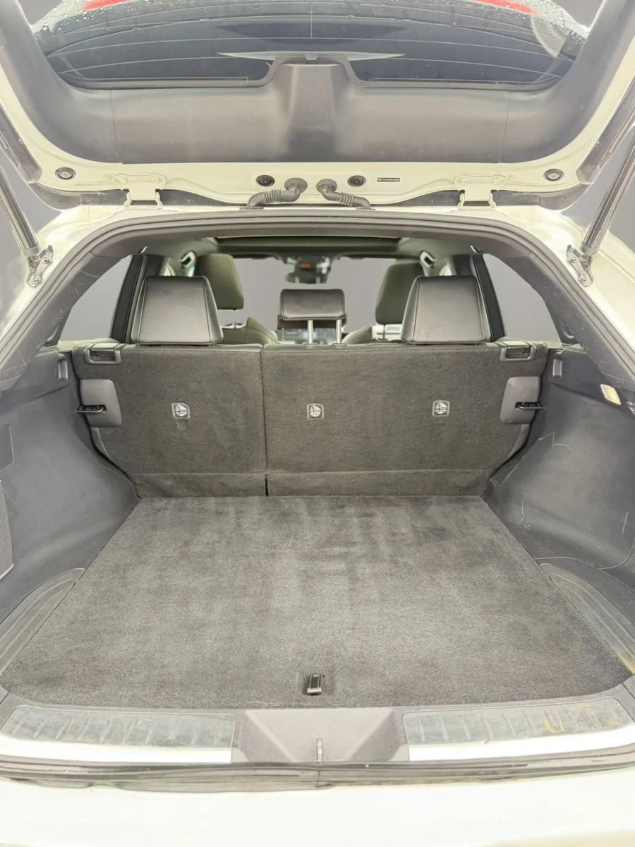 Used 2021 Toyota Venza Limited w/ Advanced Technology Package AWD/4WD image 9
