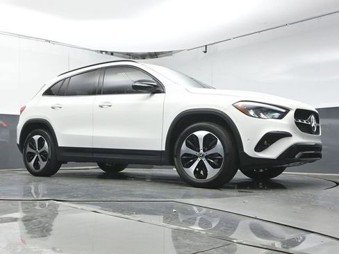 Used 2026 Mercedes-Benz GLA 250 image 40
