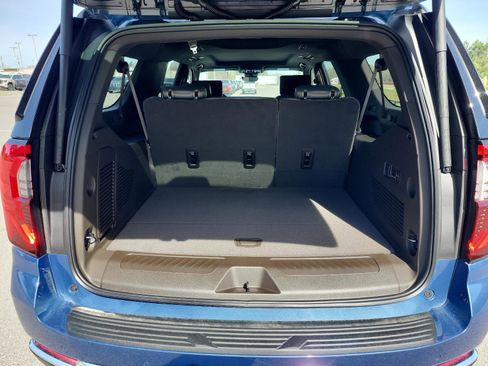 New 2026 GMC Yukon XL Elevation w/ Elevation Premium Package image 8