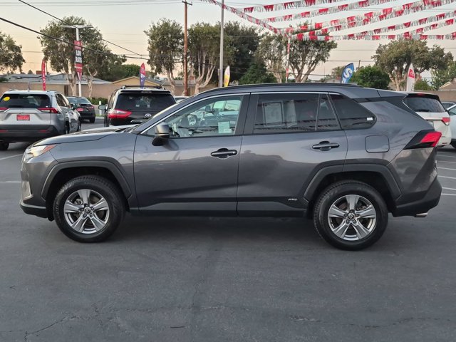 Used 2025 Toyota RAV4 LE AWD/4WD image 12