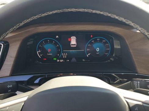 New 2026 Volkswagen Atlas SE image 23