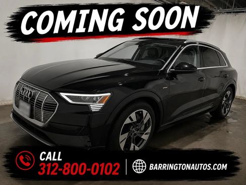 Used 2021 Audi e-tron Premium AWD/4WD image 1