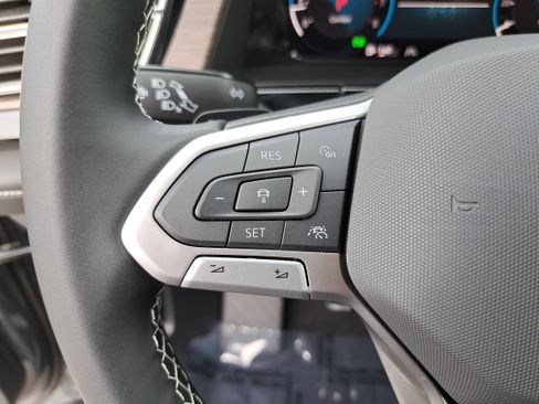 New 2026 Volkswagen Atlas SEL image 17