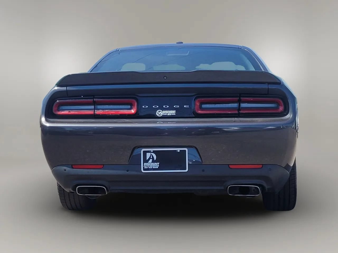 Used 2020 Dodge Challenger R/T RWD image 4