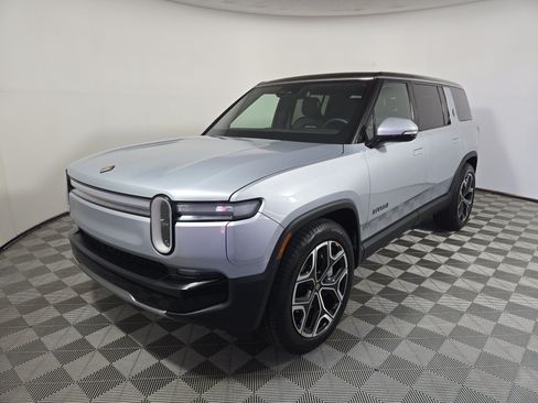 Used 2025 Rivian R1S Adventure AWD/4WD image 1