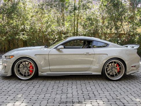 Used 2020 Ford Mustang Shelby GT500 w/ Technology Package image 3