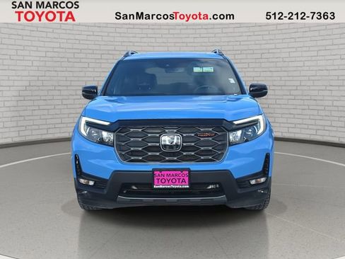 Used 2024 Honda Passport TrailSport image 2