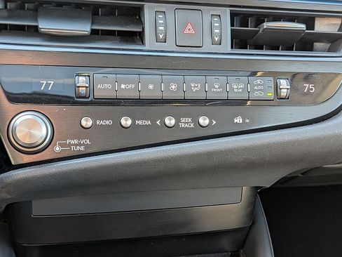 Used 2023 Lexus ES 350 FWD image 24