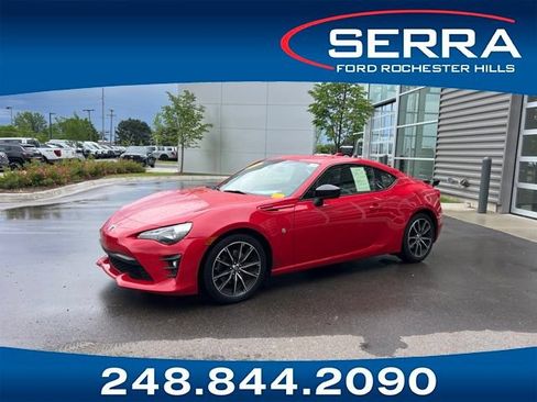 Used 2018 Toyota 86 RWD image 1