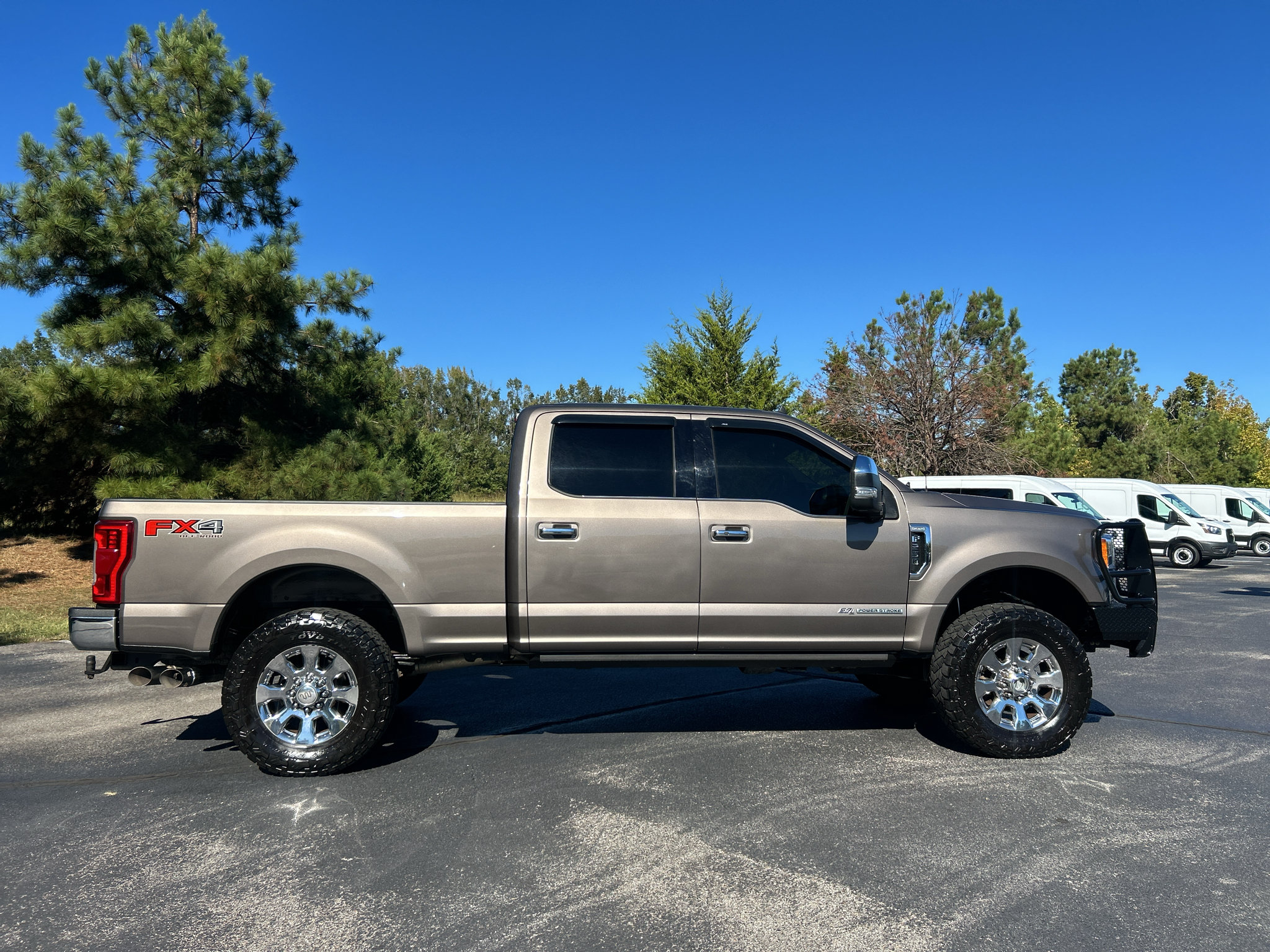Used 2019 Ford F250 King Ranch w/ King Ranch Ultimate Package AWD/4WD image 9