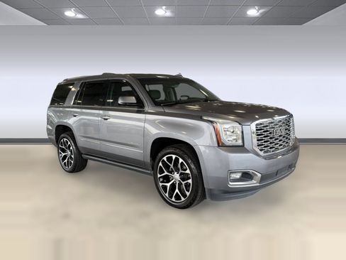 Used 2018 GMC Yukon Denali w/ Denali Ultimate Package AWD/4WD image 7