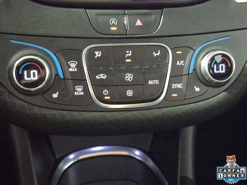 Used 2023 Chevrolet Malibu LT FWD image 18