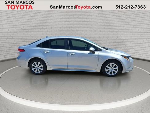 Used 2023 Toyota Corolla LE FWD image 5