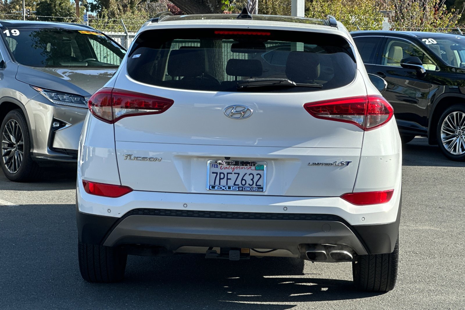 Used 2016 Hyundai Tucson Limited w/ Option Group 03 FWD image 5