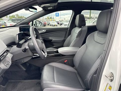 Used 2023 Volkswagen ID.4 Pro S RWD image 15